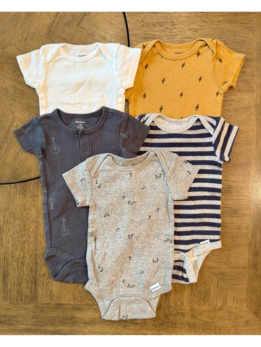 Gerber Baby Boys 5-Pack Short Sleeve Bodysuits Size 0-3 Months